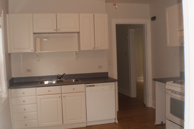 Kitchen - Two Flat close to campus (First floor) Duplex