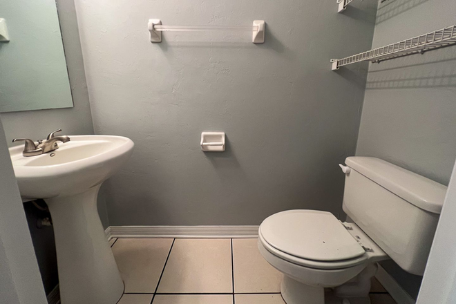 Photo - 3BR/2.5BA Townhouse in Monticello @ Mill Pond - Available Mid-July!