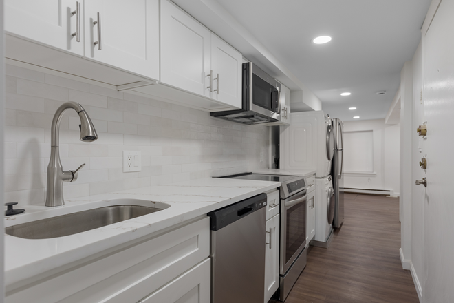 kitchen - No fee, In Unit Laundry, Renovated, Prudential Center Studio for $2,200 Apartments