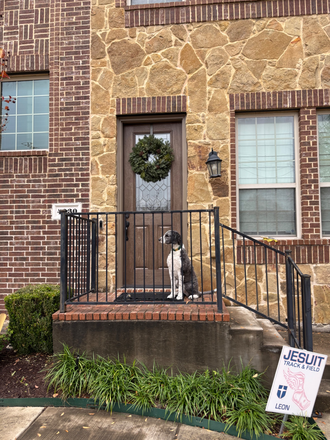 Front Door - 1 private bedroom with private full bath on the 1st floor in Townhome 15min to UTD