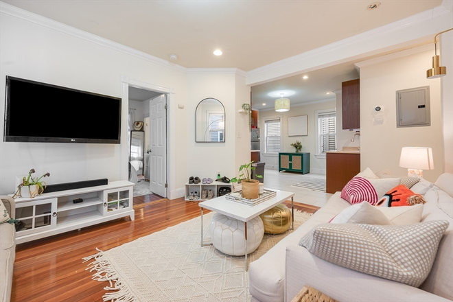 LIVING - BEAUTIFUL 4 BED/2 BATH WITH IN UNIT LAUNDRY AND OUTDOOR SPACE!
