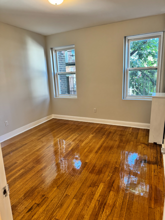 Living Space - Allston 1 Bed Comm Ave Apartments