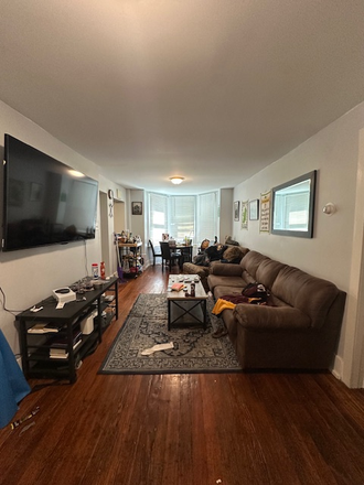 Living room - Newly Renovated 2 Bedroom, 2 Bathroom Apartment