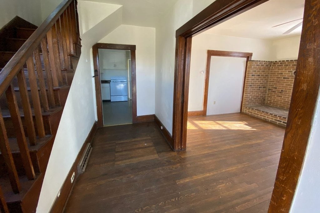 Living Room - Downtown home for rent for the upcoming school year!