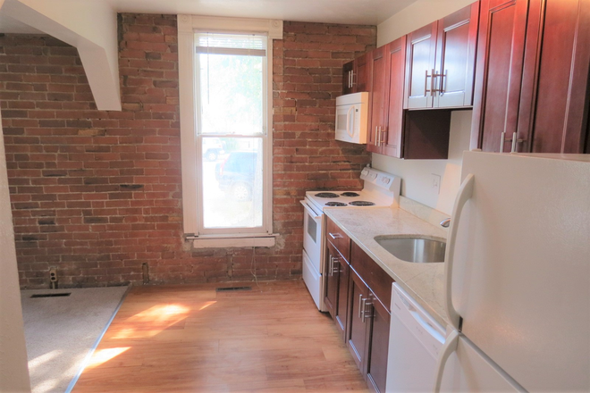 1742 Walnut #1 - 1742 Walnut St. (3BR/2BA) Apartments