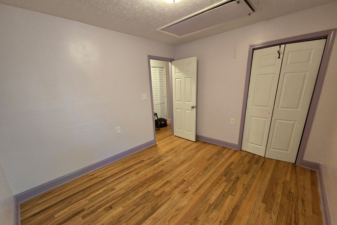 Freshly painted bedroom with closet - Cute 3 br 1 ba house near Kirkwood and Decatur