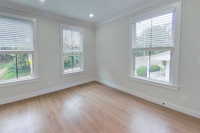 Visit hubrealtyproperties.com - Newly renovated 2 bedroom with high end appliances, laundry in unit