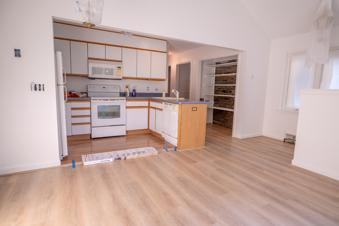 Kitchen - 700 sq ft In-Law Apartment (Available August 15)