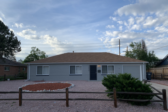 Street View - Room for rent - 1 mile from Anschutz Campus!!! House