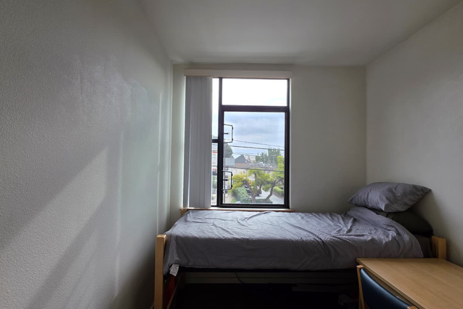 Window View - The Metropolitan