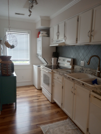 Kitchen - Kensington Trace Condo