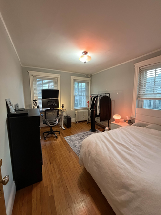Bedroom 3 - 1 Room on Newbury Street