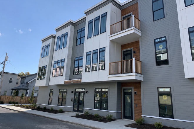 . - RENOVATED 4 Bedroom, 3 Bathroom with a Den Apartment