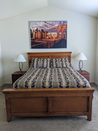 Bedroom - Large 1 bdr/1.5 bath FURNISHED condo