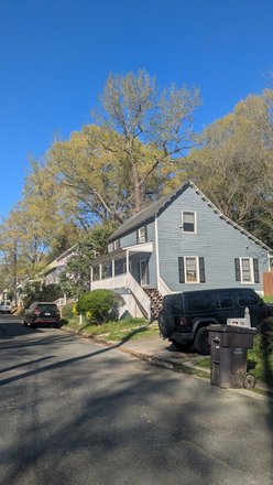 Street View - Orient St House (close to campus and downtown)
