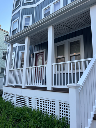 Outside street view - SUMMER SUBLET room in Montfern Avenue apartment, on bus route, in Brighton