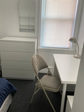 BR - BR in Fully Furnished and Renovated Townhouse