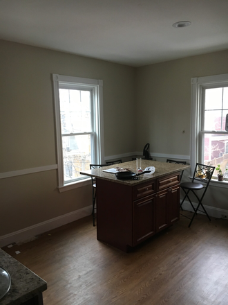 Call NOW for showings! 617-236-8550 - PUTNAM AVE - *NO FEE* 3 FLOOR 5-6BR IN HARVARD SQ AVAIL *9/1/2025* W/ IN UNIT LNDRY, DW, 2 BATH, A/C Apartments