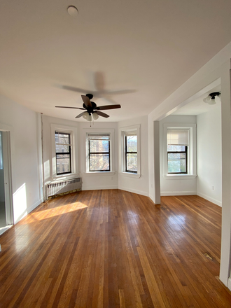 . - Renovated, front facing studio! Available 9/1/26. Contact Will McGowan 617.512.5822 Apartments