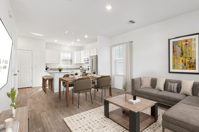 Dining/living room - Apartment near campus