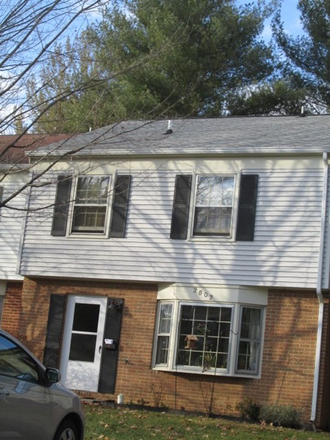  - 3 Bedroom 2.5 Bath Townhouse