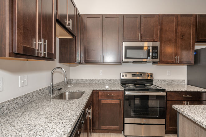 Kitchen - 2830 Short Vine St. Apartments