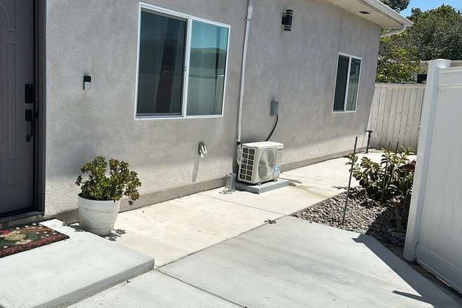 Outside patio view - Summer Sublease June-September Private Bedroom/Bathroom Apartments