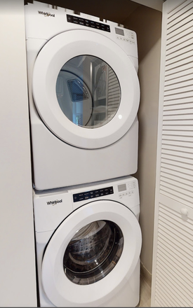 Loundry - Room for Rent – Private Bathroom & Great Amenities Apartments