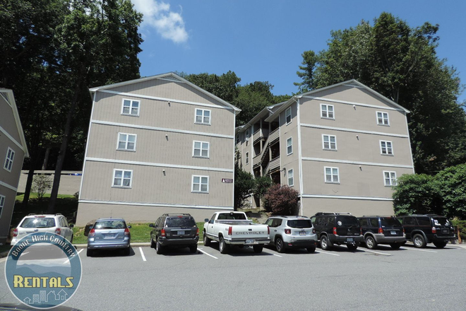 - 2bd Condo With Great Location!