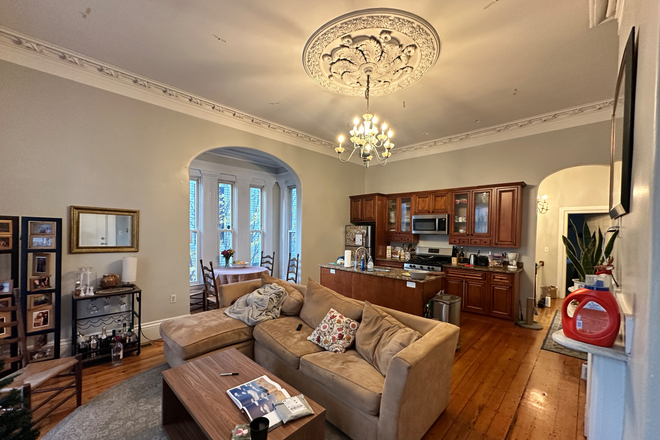 135 Hillside St - No Fee - 4 Beds/ 2 Baths on Hillside St  - Sept 1