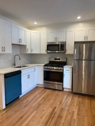 Call NOW for showings! 617-236-8600 - RADNOR RD - HUGE 4BR/1BA BY BC FOR *9/1/2026* W/ IN UNIT LNDRY, NEW BTHRM, DW, EIK, DECK NEAR MBTA!