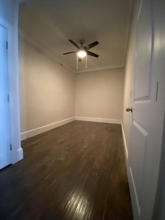 bed - 1 bed In Fenway No Fee Apartments
