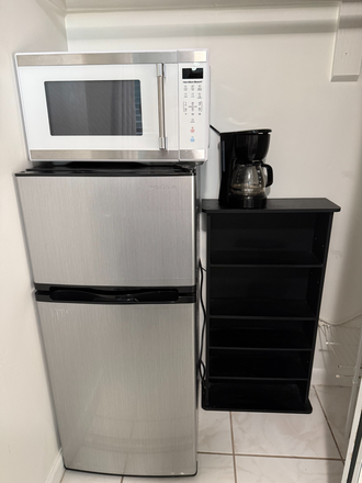 Fridge, Microwave, and Coffeemaker - ROOM FOR RENT NEAR FIU Townhome