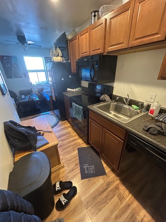 Kitchen - 494 Lofts on Kings Street