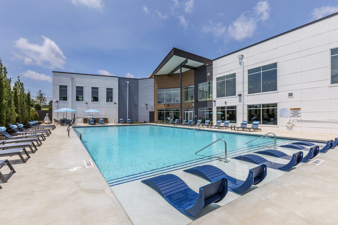 pool and clubhouse area - The Beacon Apartments
