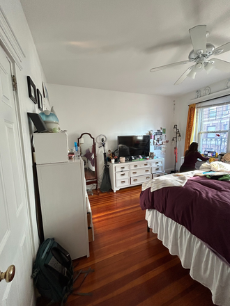 Bedroom - 3 Bed Available 9/1/26! *CONTACT NOAH 603-470-8181 Apartments