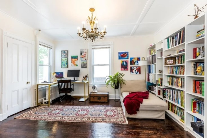Living Room - Spacious room available in a all-female 4-Bedroom Student House in Montclair downtown