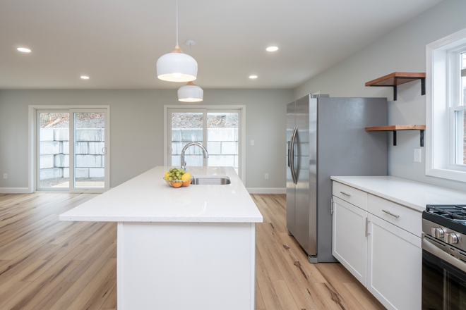 Kitchen - Modern 2 Year Old House for May 1st - 3 bedrooms, 2.5 baths, 2 floors