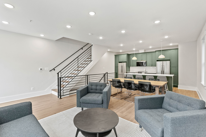 livingroom - Private Room with Private Bathroom – Columbia Heights – Near Howard University Apartments