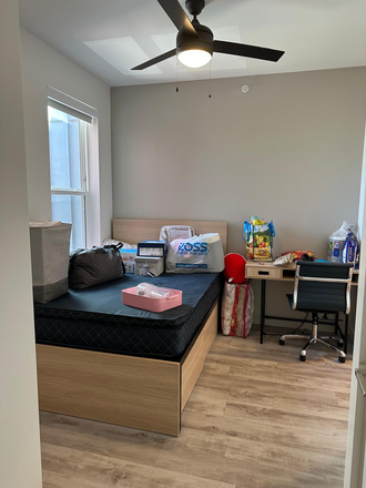 Bedroom - HUB Blacksburg 4x4 A apartment, room D