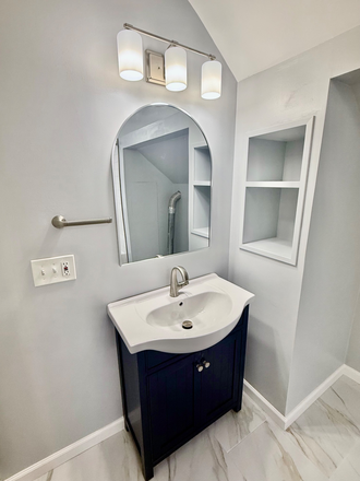 Bathroom Upstairs - New Bathrooms - July 2025 House