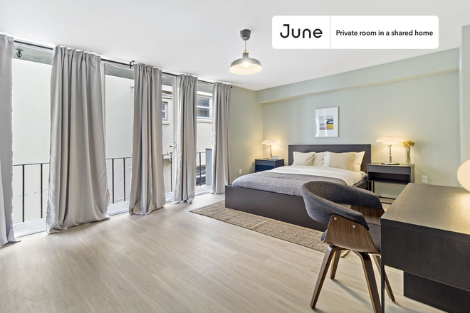 Photo - Private bedroom in 5 bed/3.5 bath Home