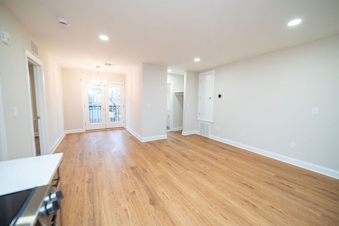 Living Room - 2BR apt-N Harrison Street-Princeton