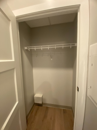 . - New 2bed on Hemenway, *no broker fee*