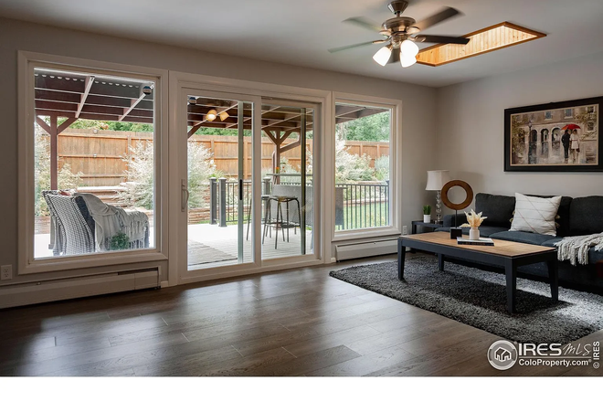 living - Spring and Summer Bed by bed! Live steps to campus! House