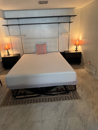 Bedroom - Furnished room in home-Race St-Princeton