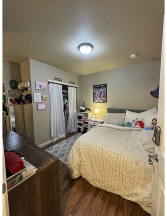 Bedroom From Door - Oak House -- Private Bedroom in 4BR Apartment on The Hill (Spring 2026)