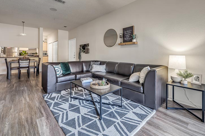 Living Room - Aggie Station; $400 SIGNING BONUS