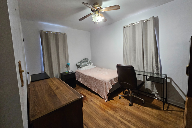 Bedroom - 2 Rooms For Rent - Fully Furnished - Includes All Utilities, WiFi ,Cable TV  - 6 month lease House
