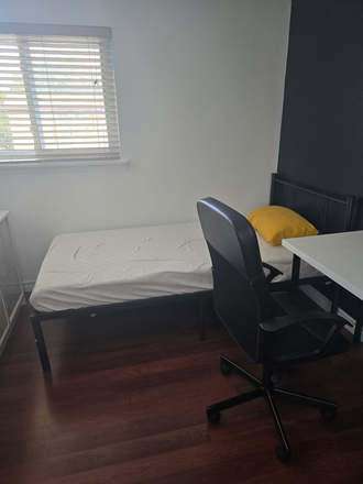 Private Bedroom B - (FOR FEMALE) Private rooms for rent in a shared townhouse at Martin Grove Road